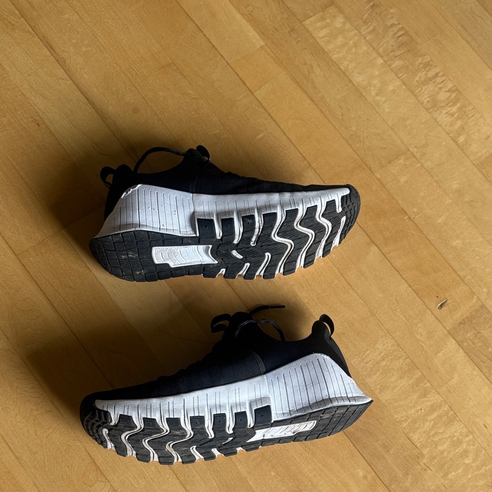 Nike Metcon 7 - Picture 3 of 6